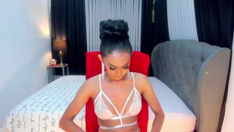 Snapshot of sweetasianlovemarie chatting on December 9, 2024, 1:51 am BEA sweetgirl online show from December 9, 2024, 1:51 am
