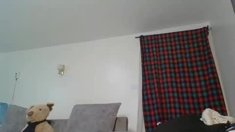 Snapshot of sweetass_02 chatting on February 21, 2025, 9:32 pm bianca online show from February 21, 2025, 9:32 pm