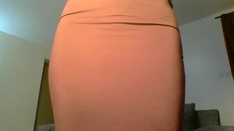 Snapshot of sweetass_02 chatting on February 22, 2025, 8:53 pm bianca online show from February 22, 2025, 8:53 pm