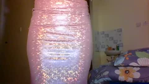 Snapshot of sweetass_02 chatting on September 11, 2025, 9:42 am bianca online show from September 11, 2025, 9:42 am