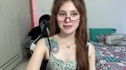 Snapshot of sweetaura0_0 chatting on February 26, 2026, 11:04 pm SweetAura0 0 online show from February 26, 2026, 11:04 pm