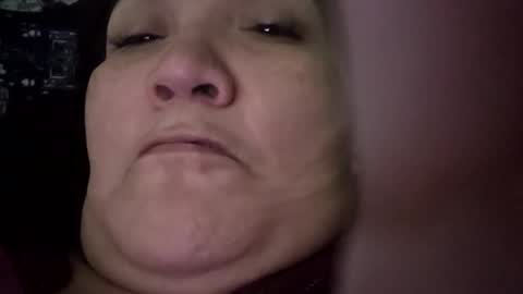 sweetbabe4u27 online show from November 12, 2025, 5:30 am