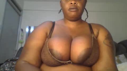 sweetbaby46 online show from October 20, 2025, 3:18 am