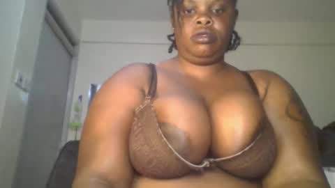 sweetbaby46 online show from November 5, 2025, 2:22 am