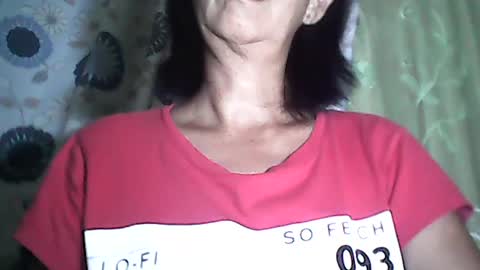 Snapshot of sweetbella24 chatting on July 11, 2026, 12:19 pm im anne online show from July 11, 2026, 12:19 pm