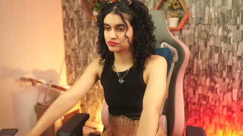 Snapshot of sweetbonii chatting on July 23, 2026, 8:40 pm Salom independent model online show from July 23, 2026, 8:40 pm