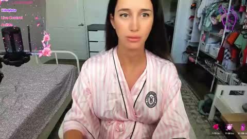 Anna online show from September 11, 2025, 5:13 pm