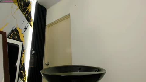 sweetcata_ts online show from November 9, 2025, 12:20 am