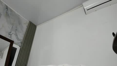 Snapshot of sweetcata_ts chatting on May 7, 2026, 8:52 am sweetcata_ts online show from May 7, 2026, 8:52 am