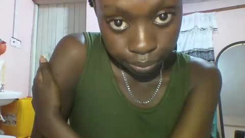 sweetchocolate254 online show from February 17, 2025, 10:14 pm