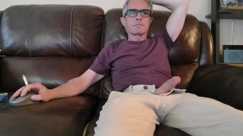 sweetcocksean online show from April 19, 2026, 9:06 pm