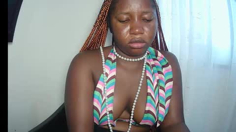Snapshot of sweetcoochiex chatting on September 27, 2025, 8:30 am sweetcoochiex online show from September 27, 2025, 8:30 am