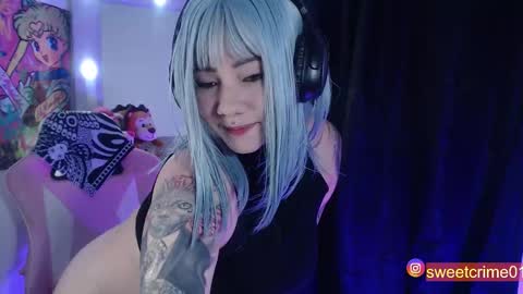       Independent model online show from October 14, 2025, 2:23 am