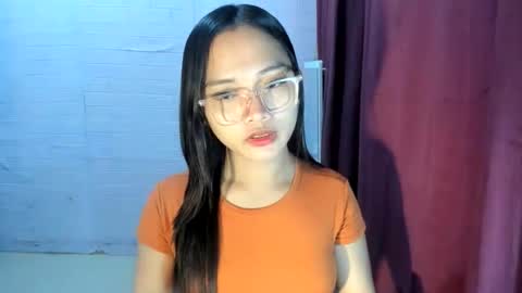 Snapshot of sweetcummer27 chatting on October 15, 2025, 10:10 pm SOPHIA online show from October 15, 2025, 10:10 pm