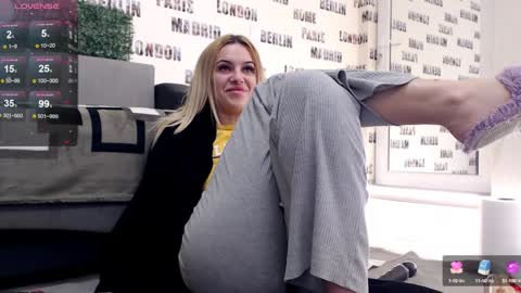 Snapshot of sweetdaiana23 chatting on January 18, 2025, 11:33 pm Daiana Onlyfans - Blonddaiana online show from January 18, 2025, 11:33 pm