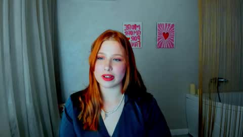 Snapshot of sweetdaylight chatting on March 2, 2026, 7:43 pm sweetdaylight online show from March 2, 2026, 7:43 pm