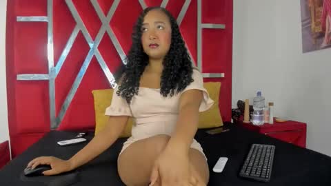 Sweet Desire online show from April 10, 2026, 9:19 pm