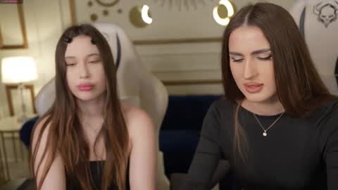 Snapshot of sweetdesiree_ chatting on September 11, 2025, 7:03 pm Amelia online show from September 11, 2025, 7:03 pm