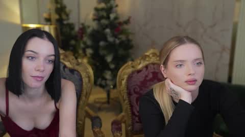 Snapshot of sweetdesiree_ chatting on December 19, 2025, 11:39 am Amelia online show from December 19, 2025, 11:39 am