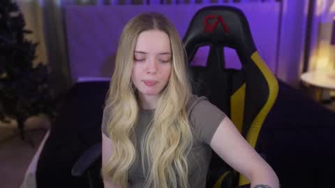 Snapshot of sweetdesiree_ chatting on January 14, 2026, 9:26 am Amelia online show from January 14, 2026, 9:26 am