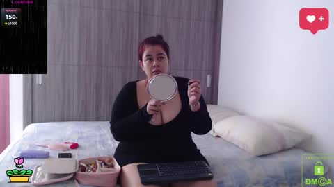         online show from November 15, 2025, 1:51 pm