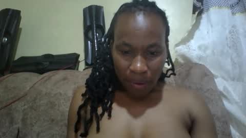 sweetdiva2012 online show from December 14, 2025, 3:06 pm