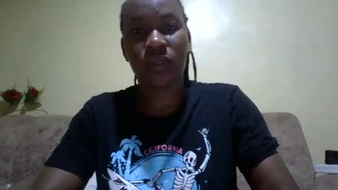 sweetdiva2012 online show from February 8, 2026, 2:48 am