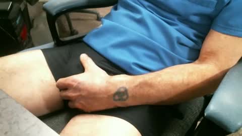 Stick around its a grower online show from February 19, 2025, 12:55 pm