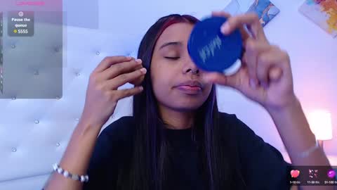 Snapshot of sweetebony_20 chatting on February 7, 2025, 4:27 am Gabriela online show from February 7, 2025, 4:27 am