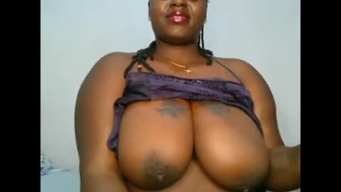 sweetest_snack online show from January 14, 2025, 11:05 pm