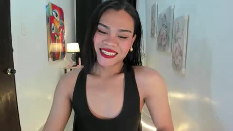 Snapshot of sweetestcandy69xxx chatting on June 1, 2026, 9:11 am Celeste online show from June 1, 2026, 9:11 am