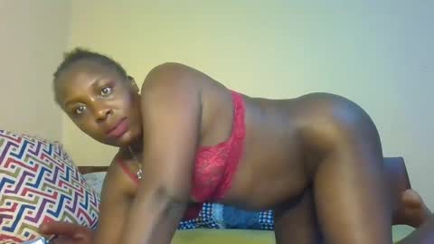 SweetestSexyEbony online show from January 19, 2025, 2:15 am