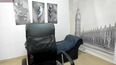 Fabiana online show from March 10, 2025, 7:18 pm