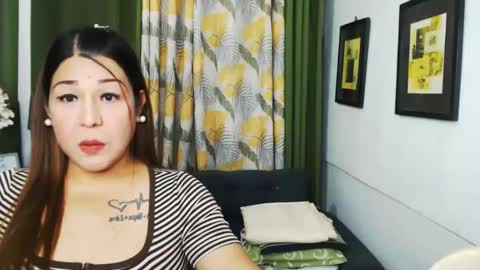 GoddessAira4uTS online show from January 6, 2025, 12:13 pm