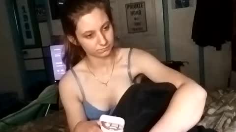 Snapshot of sweetfreedom2004 chatting on October 5, 2025, 1:26 am sweetfreedom2004 online show from October 5, 2025, 1:26 am