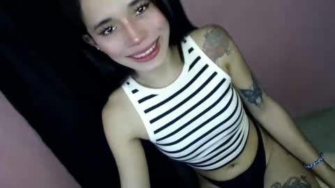 sweetfuckerbabyy18 online show from November 30, 2025, 11:36 am