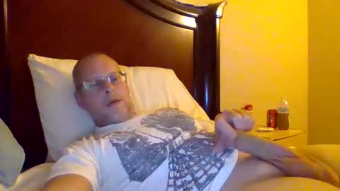 sweetg233 online show from September 30, 2025, 4:50 am