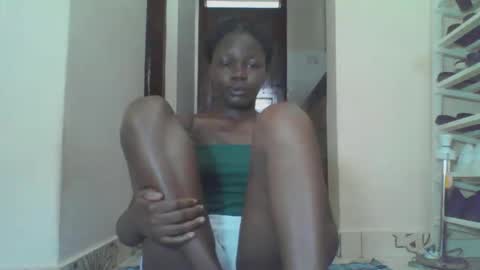 Snapshot of sweetgal2025 chatting on March 25, 2026, 6:30 am EUNICE online show from March 25, 2026, 6:30 am