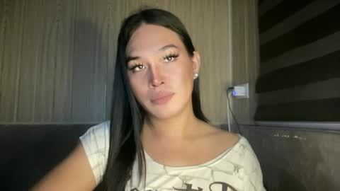 sweetgirl_rhainexxx online show from July 20, 2026, 7:05 pm