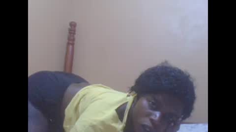 Snapshot of sweetib1 chatting on January 17, 2025, 12:10 pm sweetib1 online show from January 17, 2025, 12:10 pm