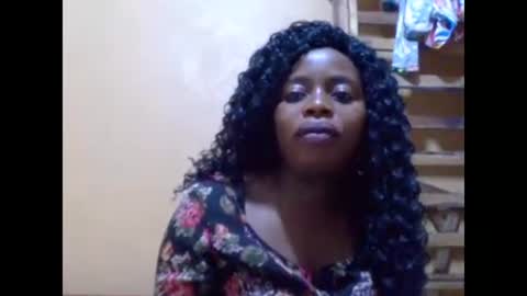 Snapshot of sweetib1 chatting on January 22, 2025, 5:59 am sweetib1 online show from January 22, 2025, 5:59 am