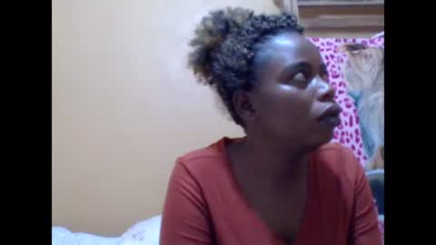 Snapshot of sweetib1 chatting on February 13, 2025, 4:32 am sweetib1 online show from February 13, 2025, 4:32 am