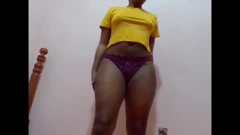 Snapshot of sweetib1 chatting on January 10, 2026, 4:47 am sweetib1 online show from January 10, 2026, 4:47 am