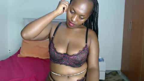 Snapshot of sweetice_01 chatting on March 28, 2026, 4:45 am euny online show from March 28, 2026, 4:45 am
