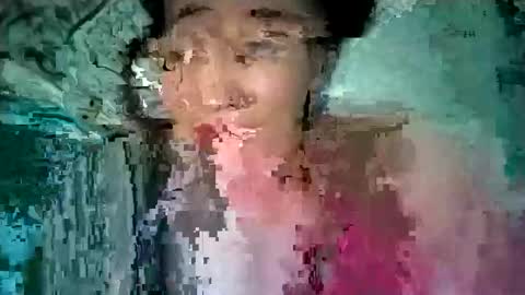 Ana Mara  i cant Make noise My family is here  online show from February 26, 2025, 2:48 am