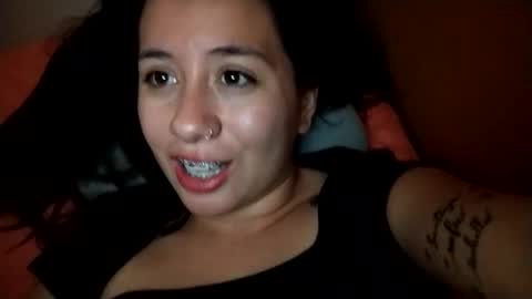 Snapshot of sweetie__annie chatting on May 15, 2026, 5:47 am Ana Mara i cant Make noise My family is here online show from May 15, 2026, 5:47 am