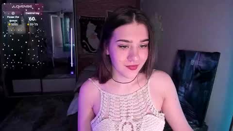sweetie_cattt online show from January 14, 2026, 9:04 am