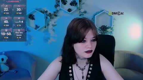 Snapshot of sweetie_chloe_ chatting on June 19, 2026, 8:29 am Chloe online show from June 19, 2026, 8:29 am