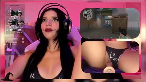 sweetie_cloe online show from October 11, 2025, 9:02 pm