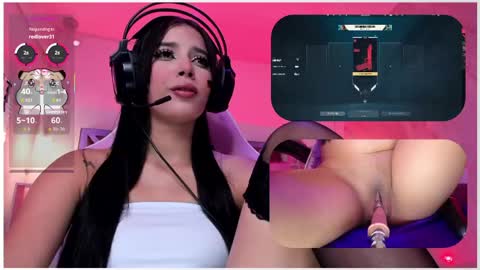 Snapshot of sweetie_cloe chatting on May 18, 2026, 9:42 pm sweetie_cloe online show from May 18, 2026, 9:42 pm